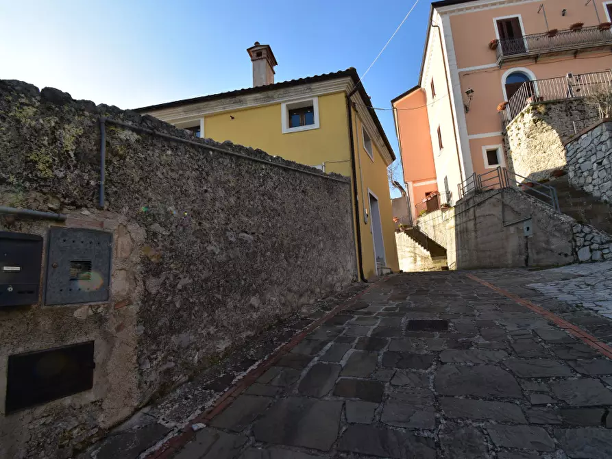 Immagine 9 di Villa in vendita  in Vicolo 1 Angelo Abatemarco a Montesano Sulla Marcellana