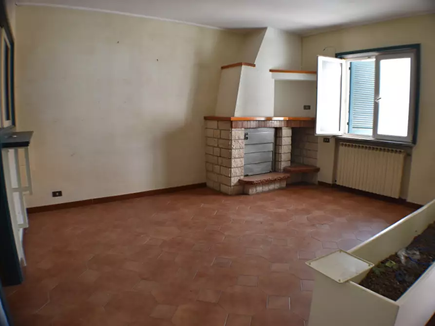Immagine 3 di Villa in vendita  in Via Pozzillo a Sala Consilina
