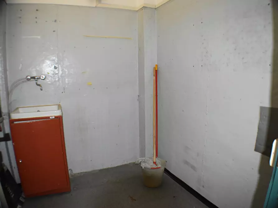 Immagine 7 di Villa in vendita  in Via Pozzillo a Sala Consilina