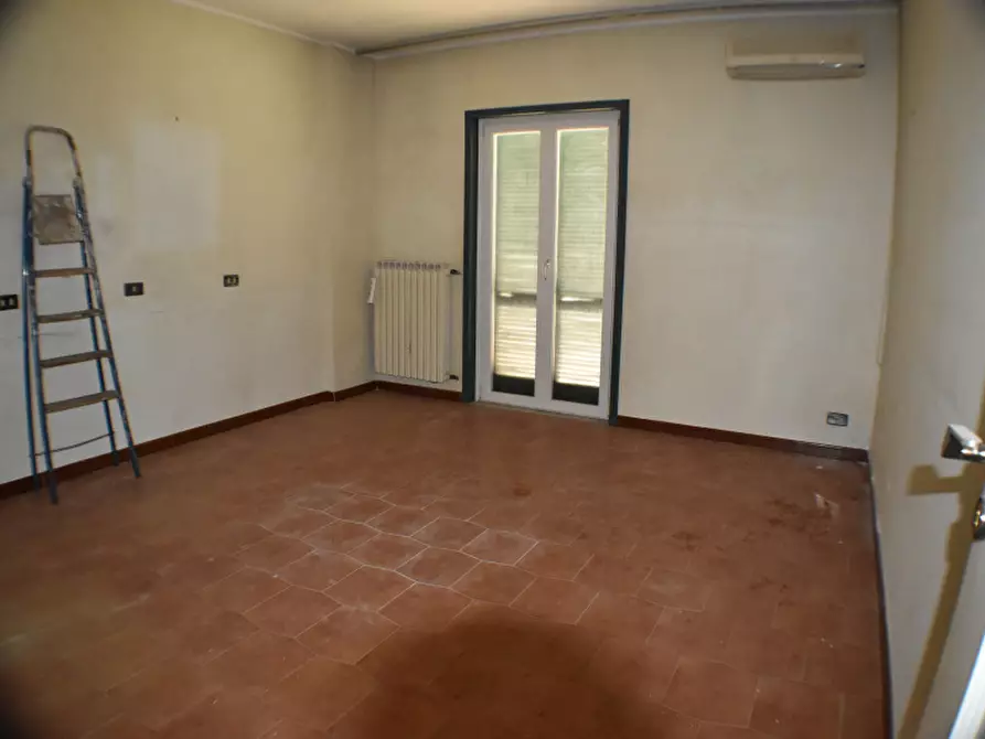 Immagine 16 di Villa in vendita  in Via Pozzillo a Sala Consilina
