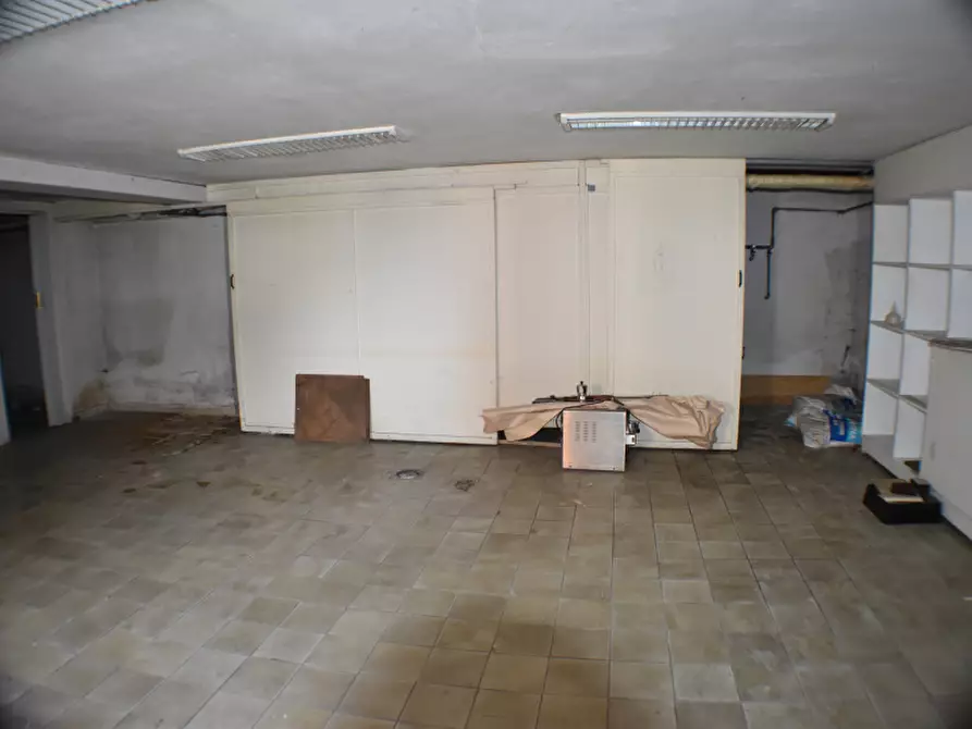 Immagine 26 di Villa in vendita  in Via Pozzillo a Sala Consilina