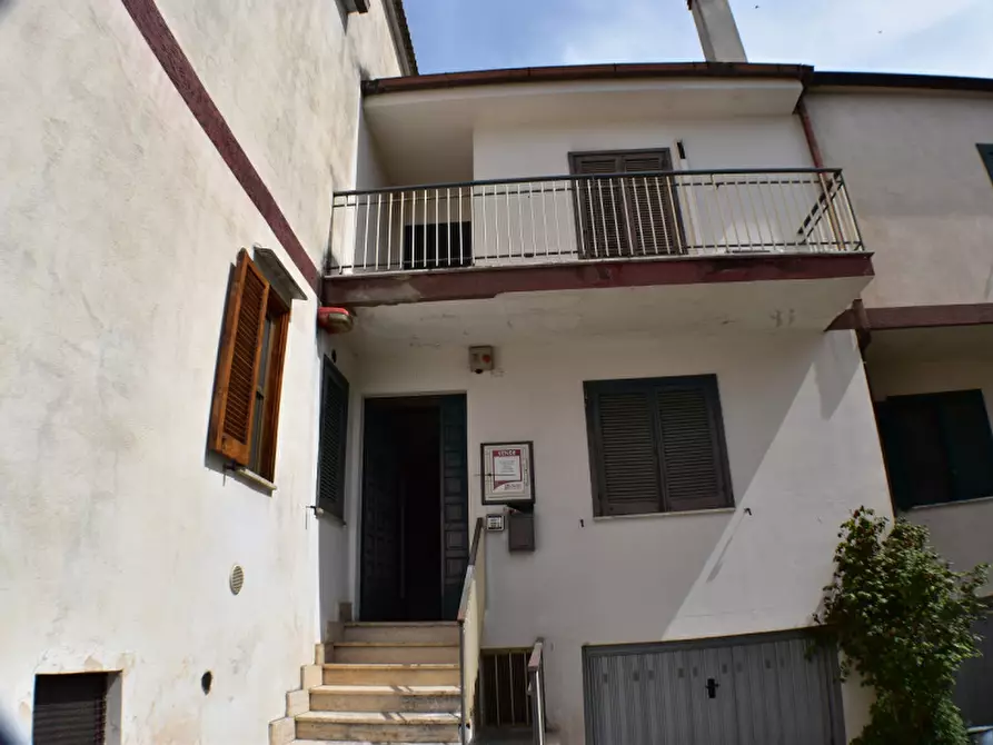Immagine 33 di Villa in vendita  in Via Pozzillo a Sala Consilina