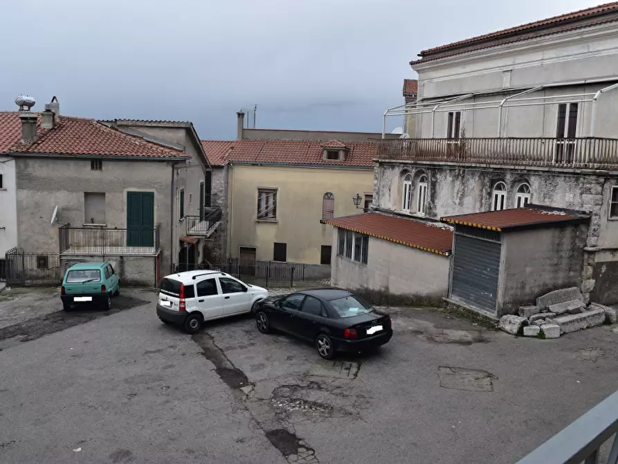 Immagine 8 di Villa in vendita  a Padula