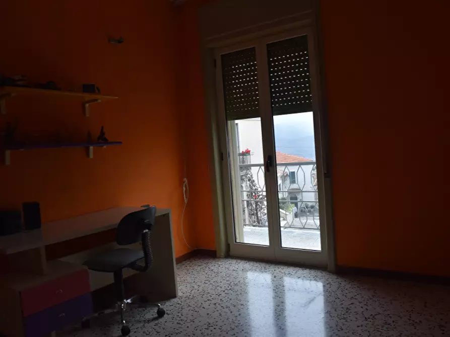 Immagine 10 di Villa in vendita  a Padula