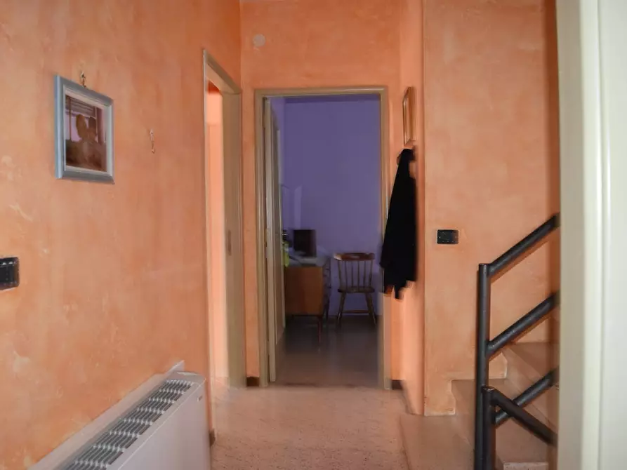 Immagine 12 di Villa in vendita  a Padula