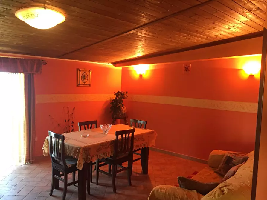 Immagine 6 di Appartamento in vendita  in Via Santa Barbara a Montesano Sulla Marcellana