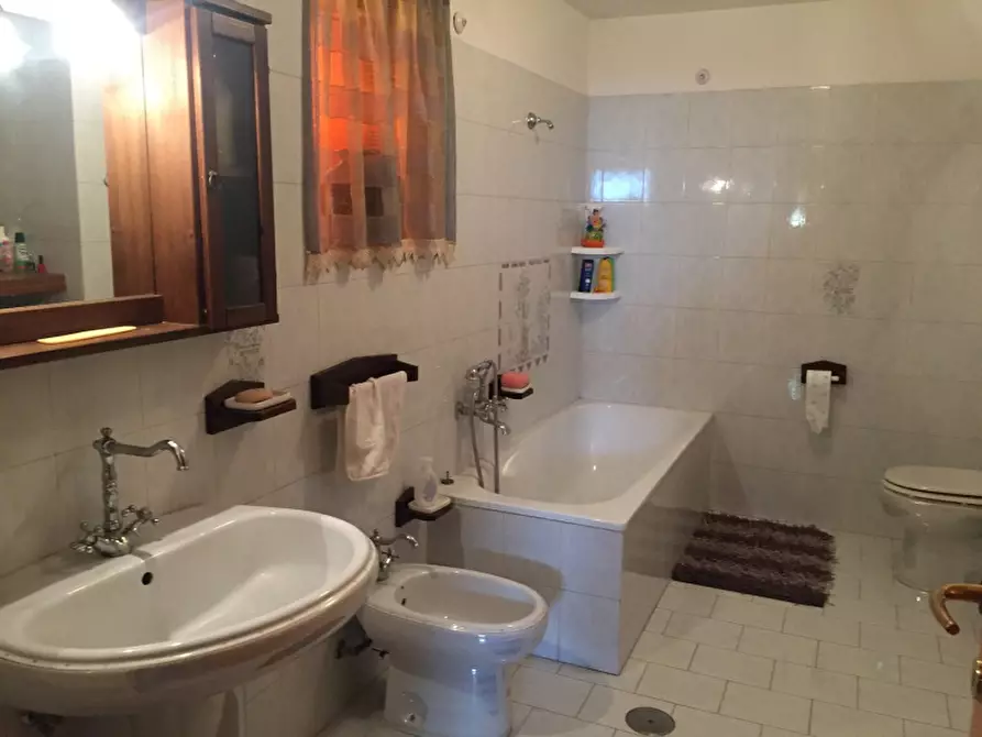 Immagine 13 di Appartamento in vendita  in Via Santa Barbara a Montesano Sulla Marcellana