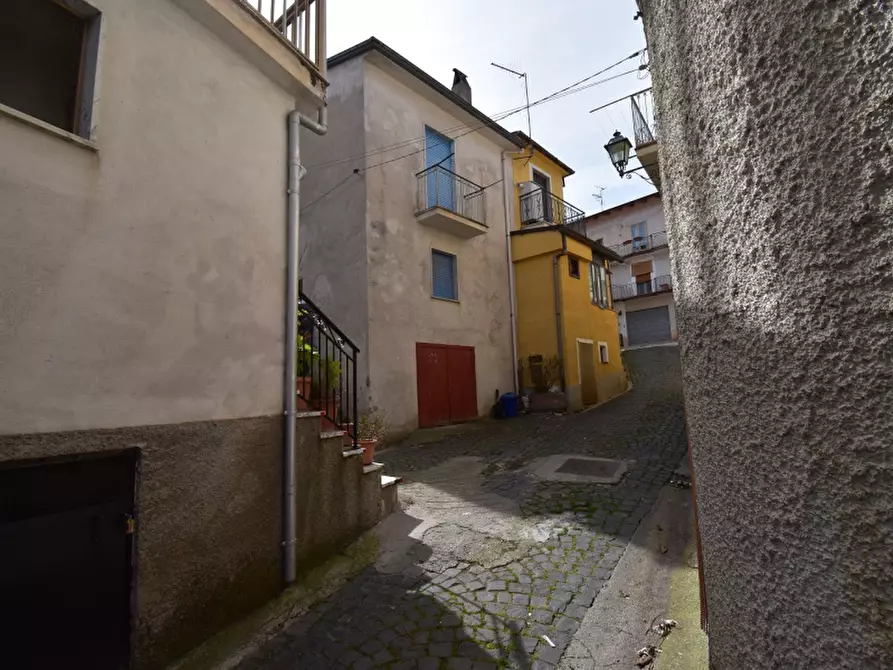 Immagine 6 di Villa in vendita  in Via Firenze a Monte San Giacomo