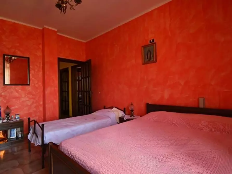 Immagine 3 di Villa in vendita  in Via Umberto I a Atena Lucana