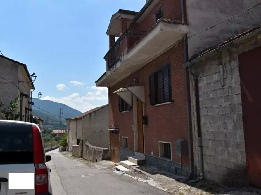 Immagine 5 di Villa in vendita  in Via Umberto I a Atena Lucana