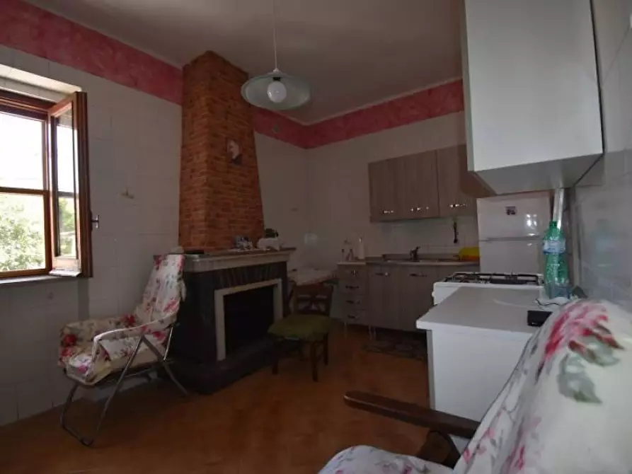 Immagine 6 di Villa in vendita  in Via Umberto I a Atena Lucana