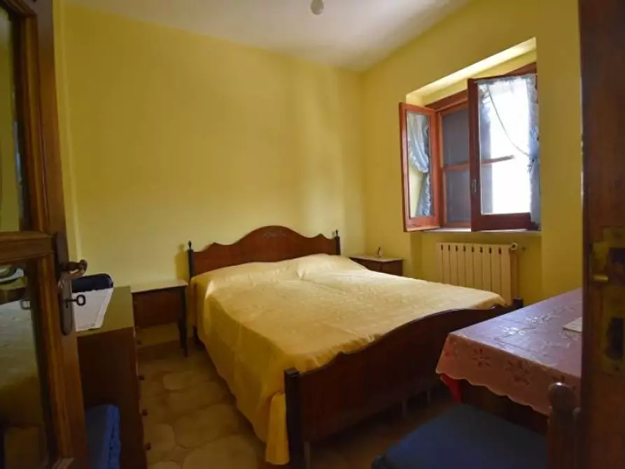 Immagine 7 di Villa in vendita  in Via Umberto I a Atena Lucana