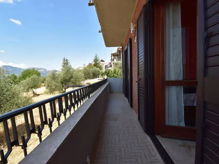 Immagine 9 di Villa in vendita  in Via Umberto I a Atena Lucana