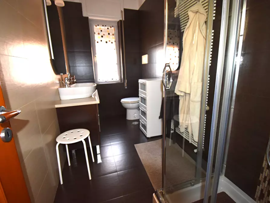 Immagine 15 di Appartamento in vendita  in Via Giuseppe Mazzini a Sala Consilina