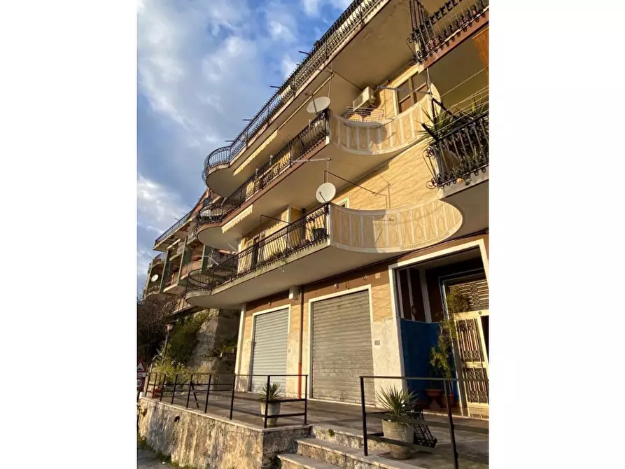 Immagine 1 di Appartamento in vendita  in Via Cappuccini a Sala Consilina
