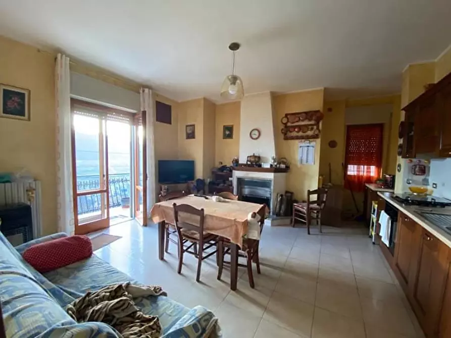 Immagine 8 di Appartamento in vendita  in Via Cappuccini a Sala Consilina