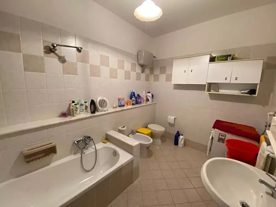 Immagine 10 di Appartamento in vendita  in Via Cappuccini a Sala Consilina