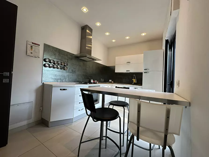 Immagine 31 di Villa in vendita  in Via delle Begonie a Anzio