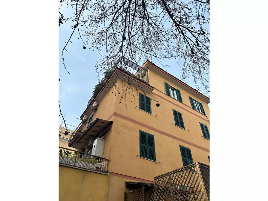 Immagine 29 di Appartamento in vendita  in Via dei Ginepri a Roma