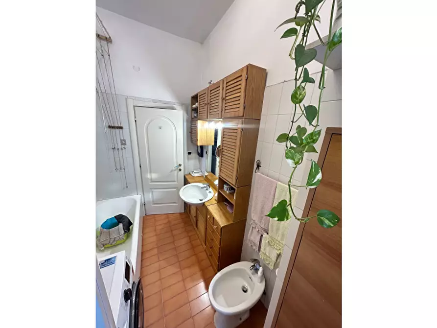 Immagine 23 di Appartamento in vendita  in Via dei Ginepri a Roma