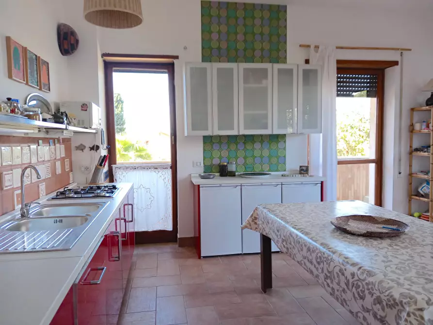 Immagine 20 di Villa in vendita  in Piazza del Poggio a Anzio