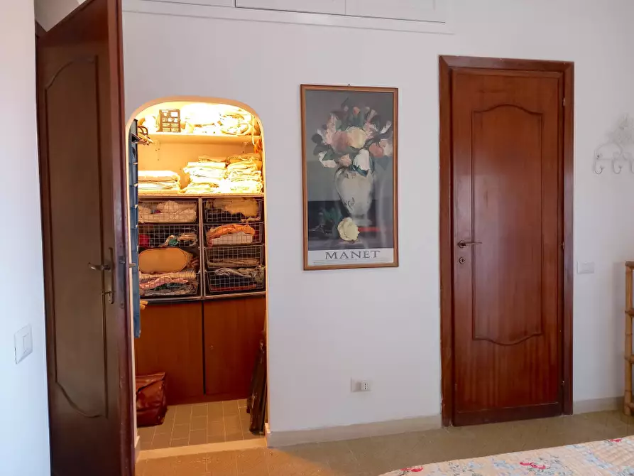 Immagine 31 di Villa in vendita  in Piazza del Poggio a Anzio