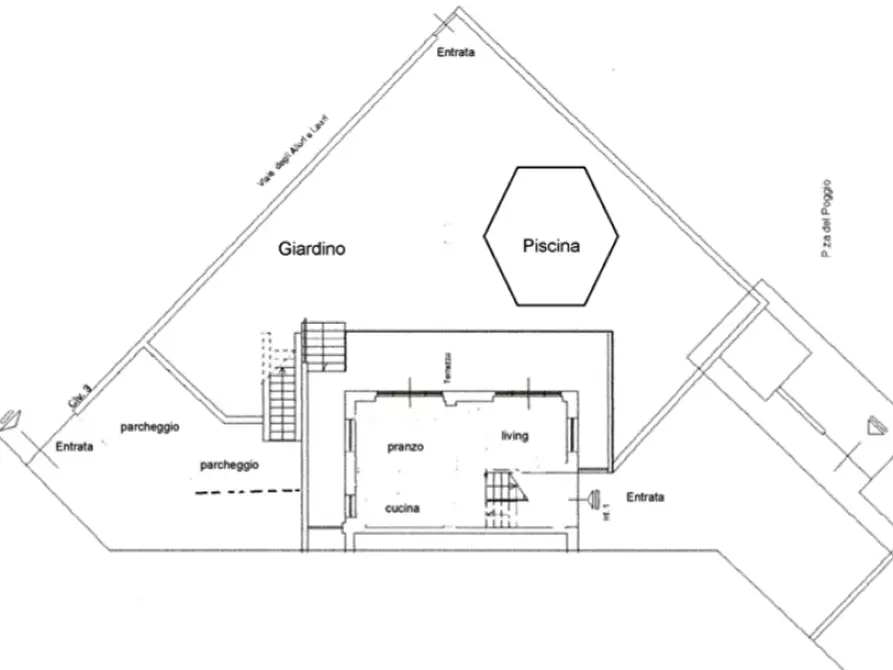 Immagine 2 di Villa in vendita  in Piazza del Poggio a Anzio