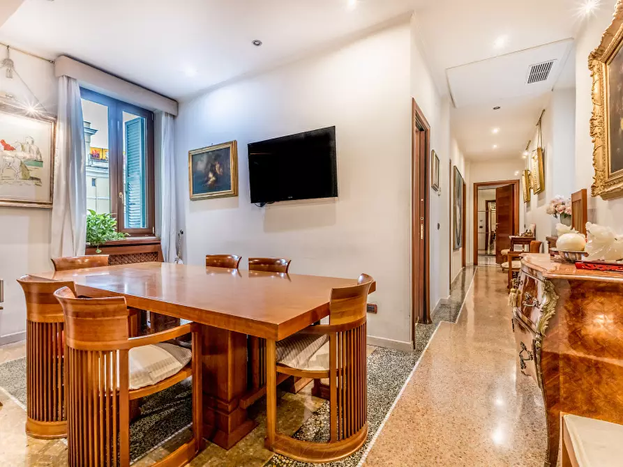 Immagine 14 di Appartamento in vendita  in Via Dardanelli a Roma