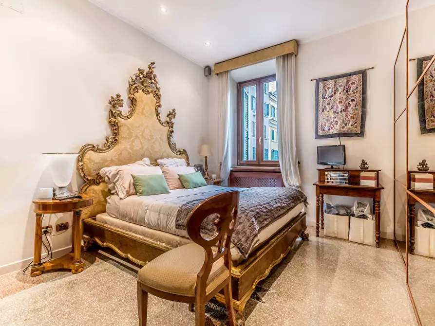 Immagine 18 di Appartamento in vendita  in Via Dardanelli a Roma