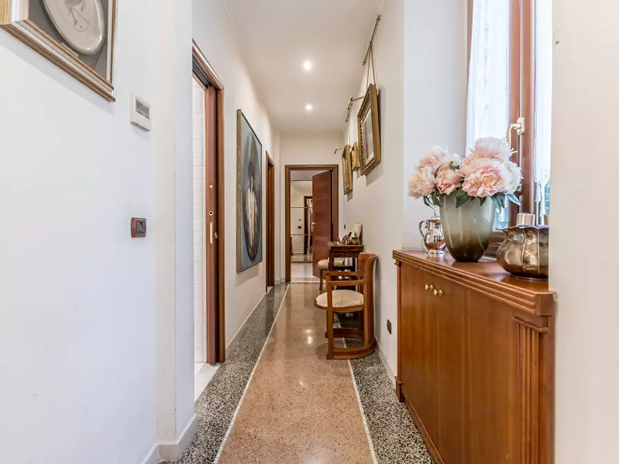 Immagine 12 di Appartamento in vendita  in Via Dardanelli a Roma