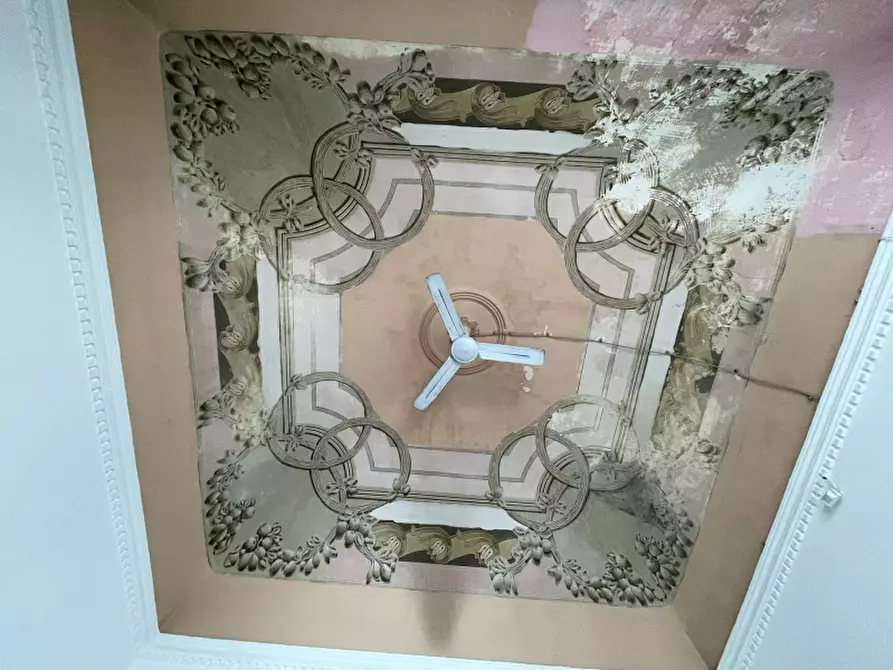 Immagine 11 di Negozio in affitto  in Via Vittorio Emanuele III a Terrasini