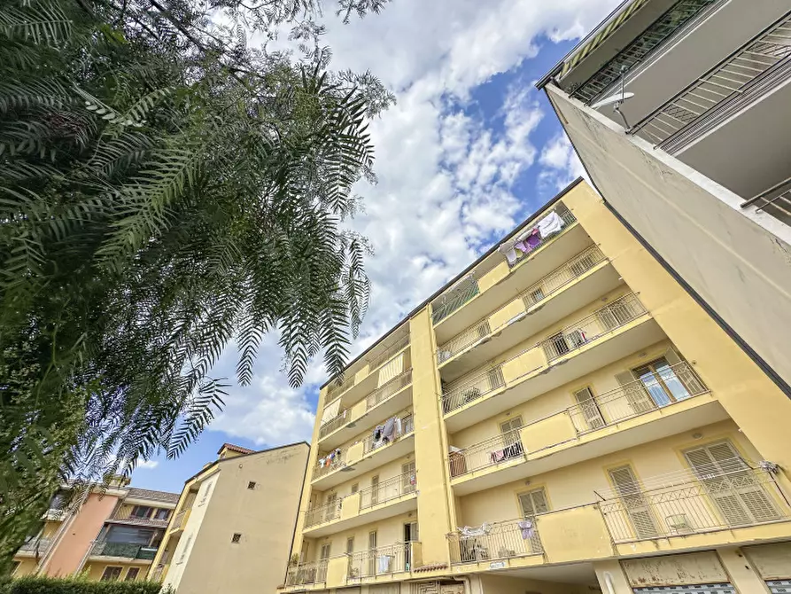 Immagine 4 di Appartamento in vendita  in Via Monfalcone a Santa Maria Capua Vetere