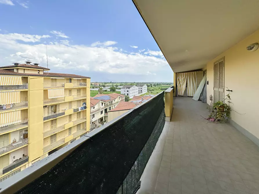 Immagine 10 di Appartamento in vendita  in Via Monfalcone a Santa Maria Capua Vetere