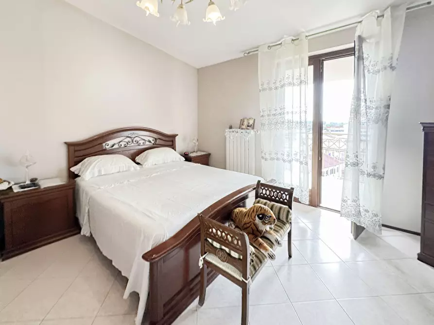 Immagine 12 di Appartamento in vendita  in Via Monfalcone a Santa Maria Capua Vetere