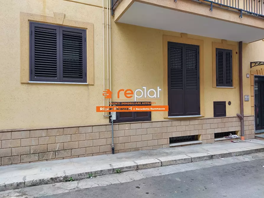 Immagine 14 di Appartamento in vendita  in Via Serpotta a Ficarazzi