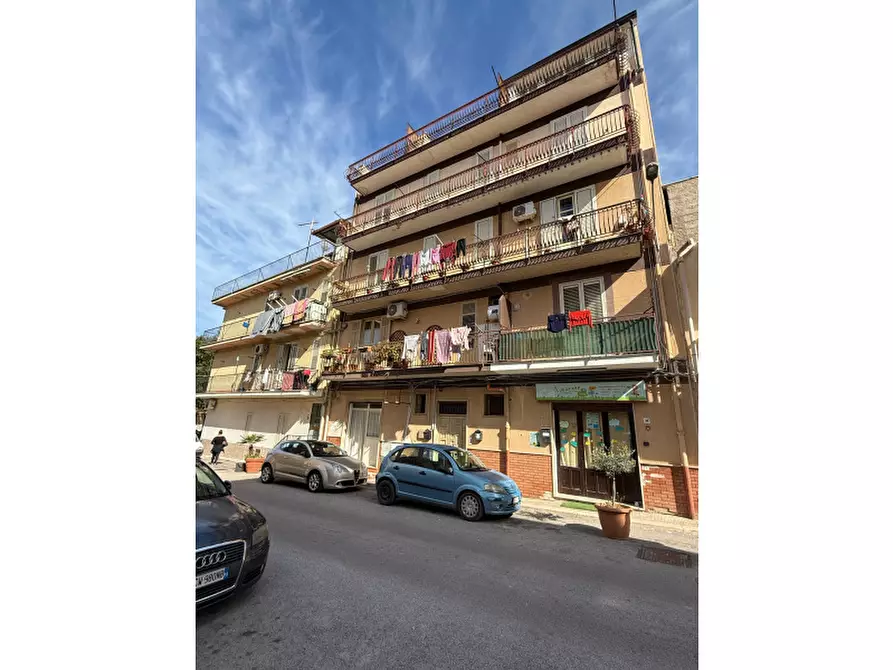 Immagine 15 di Appartamento in vendita  in Via Luigi Sturzo a Ficarazzi