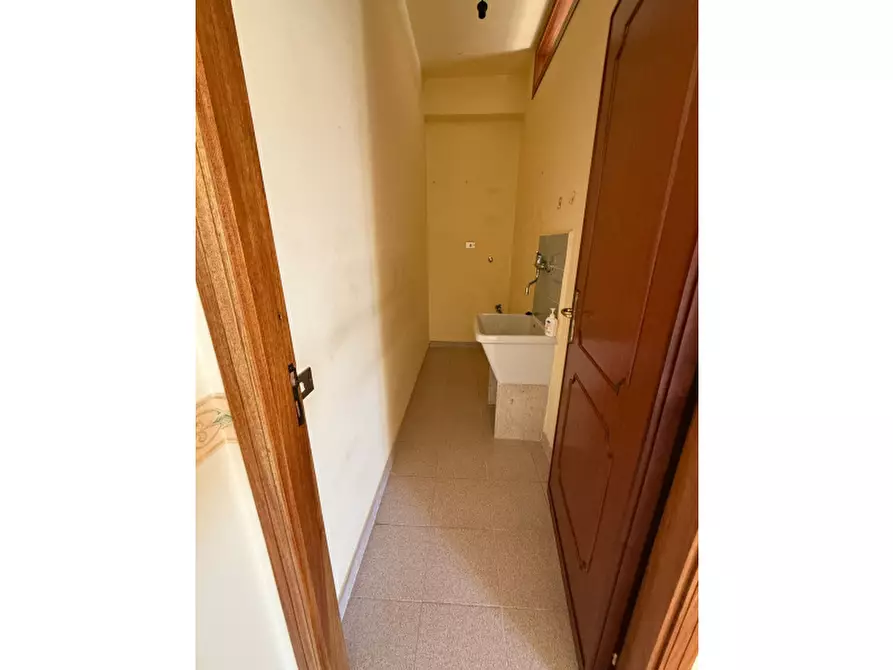 Immagine 7 di Appartamento in vendita  in Via Luigi Sturzo a Ficarazzi