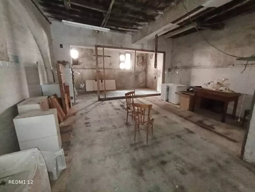 Immagine 4 di Palazzo in vendita  in Via Generale Armando Diaz a Bagheria