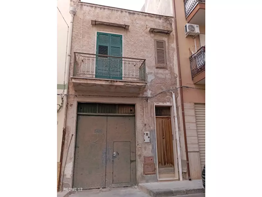 Immagine 21 di Palazzo in vendita  in Via Generale Armando Diaz a Bagheria