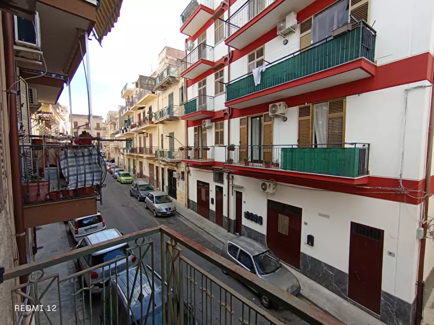 Immagine 26 di Palazzo in vendita  in Via Generale Armando Diaz a Bagheria