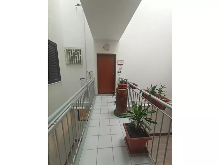 Immagine 3 di Appartamento in vendita  in Via Vincenzo Monti a Ficarazzi