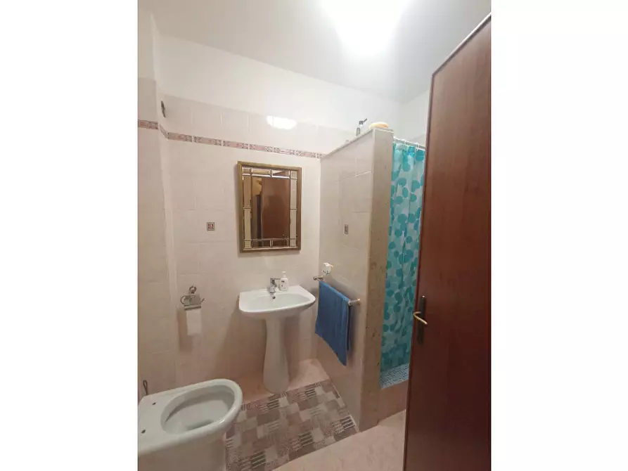 Immagine 10 di Appartamento in vendita  in Via Vincenzo Monti a Ficarazzi