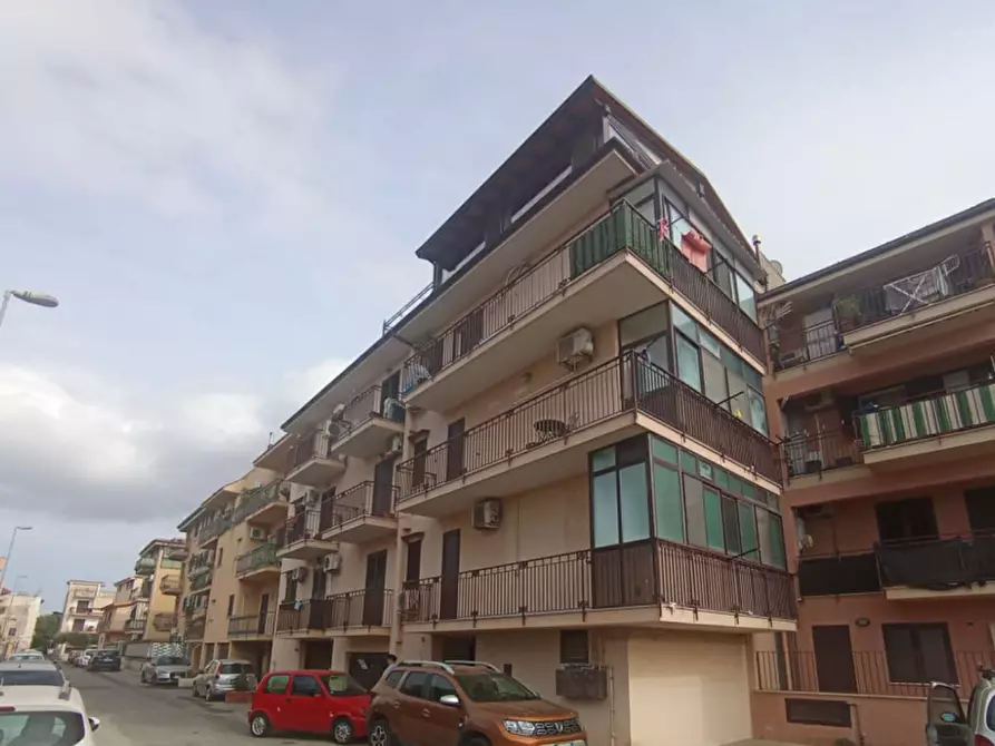 Immagine 25 di Appartamento in vendita  in Via Vincenzo Monti a Ficarazzi