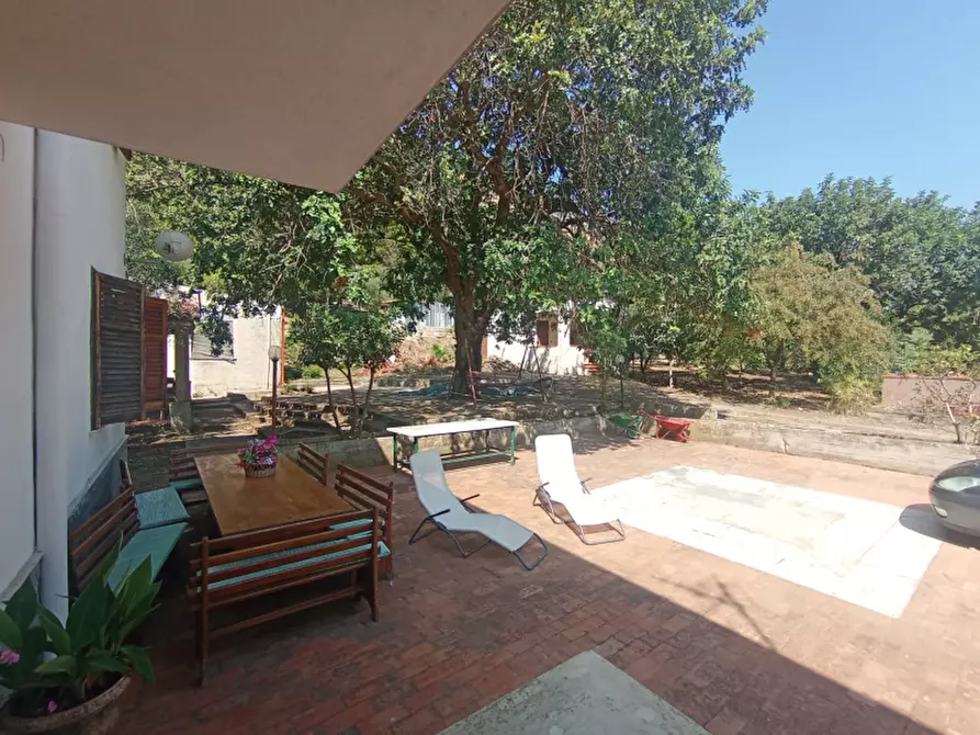 Immagine 5 di Villa in vendita  in Via Crafamo a Carini