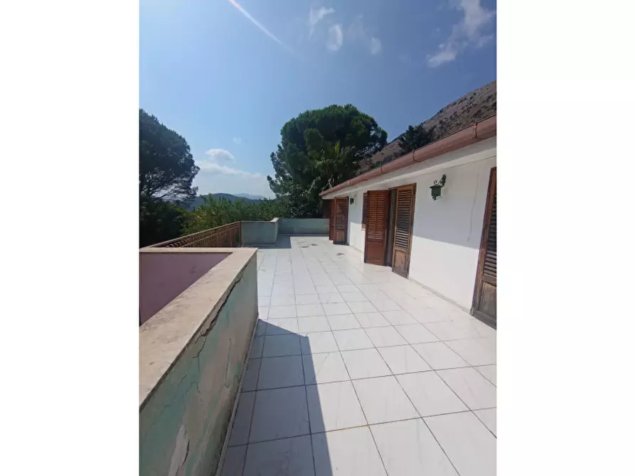 Immagine 14 di Villa in vendita  in Via Crafamo a Carini