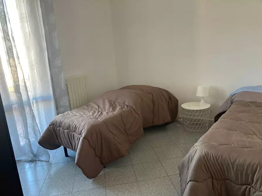 Immagine 19 di Appartamento in vendita  in Via Nino Bixio a Mesagne