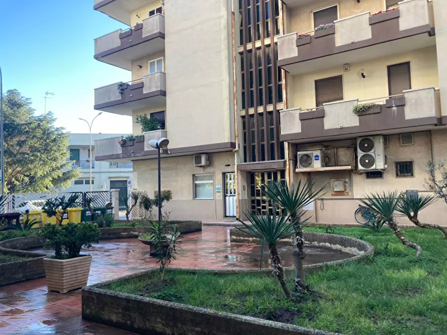 Immagine 2 di Appartamento in vendita  in Via Nino Bixio a Mesagne