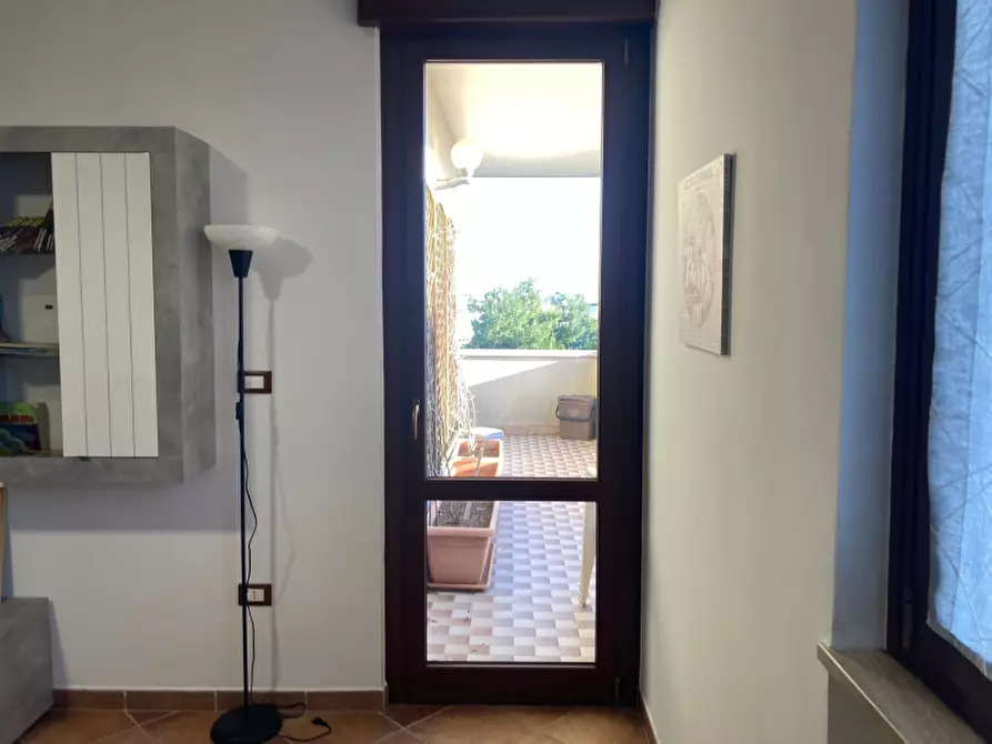 Immagine 5 di Appartamento in vendita  in Via Nino Bixio a Mesagne