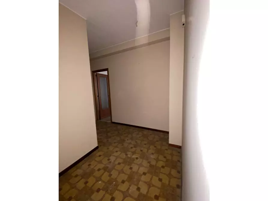 Immagine 8 di Appartamento in vendita  in Via Medici a Sant'agata Di Militello