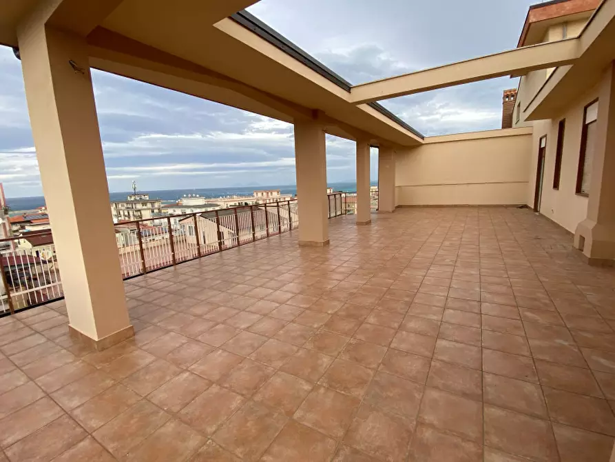 Immagine 7 di Appartamento in vendita  in Via Medici a Sant'agata Di Militello